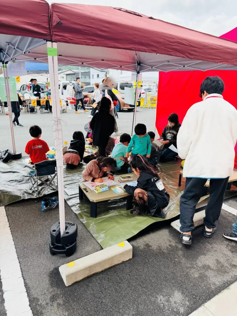 おしごとを頑張る子どもだち